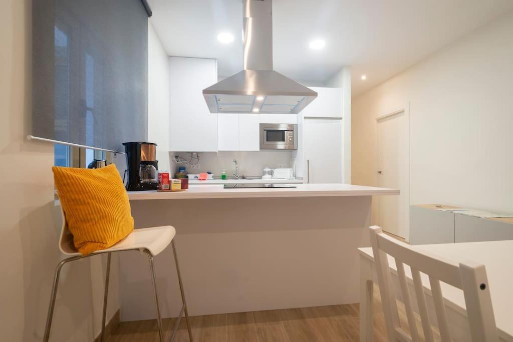 Hogar Del Lirio Apartment Granada Bagian luar foto