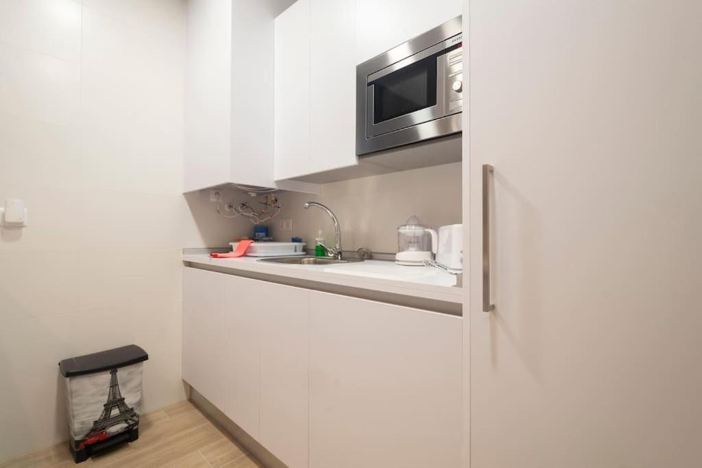 Hogar Del Lirio Apartment Granada Bagian luar foto